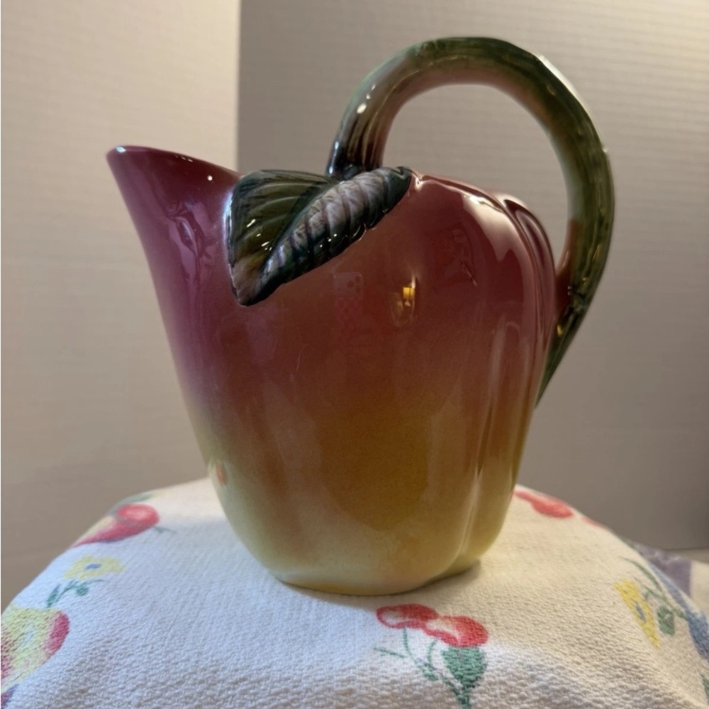 Vintage  Ceramic Apple Pitcher Made In Italy No Chips Or Cracks